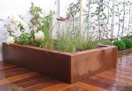 Zautonomizowany podniesiony ogród warzywny i kwietnik, jak go zbudować?